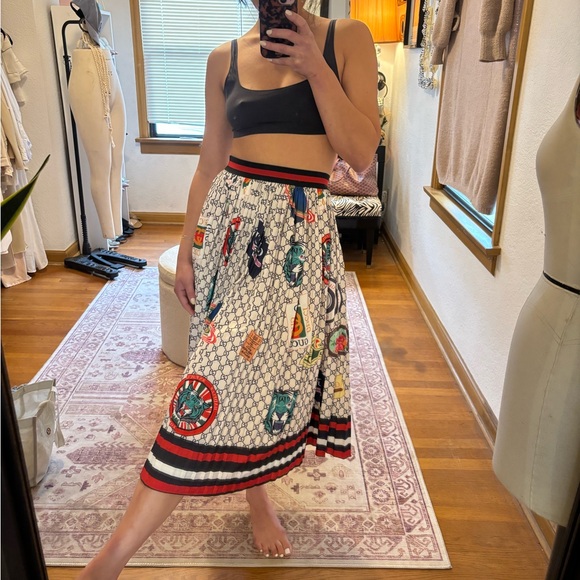 Cute skirt - Picture 8 of 9